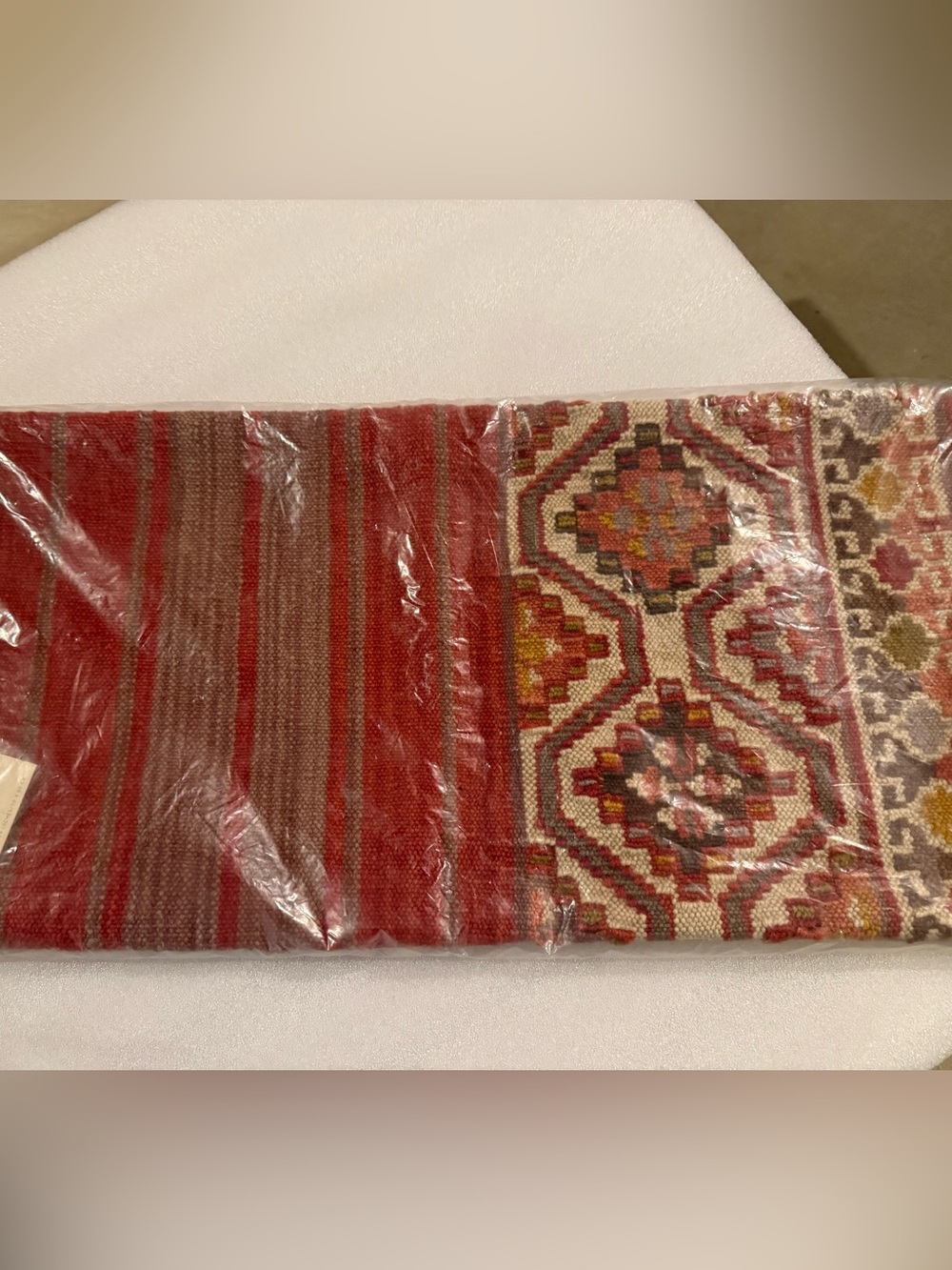 Super Rare! NEW Pottery Barn Mahal, Nanda, Asha, & Baha Tribal Kilim set, Red - Picture 7 of 15